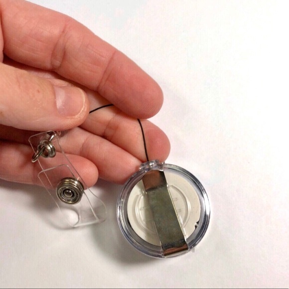 SS-7 Stainless Steel Waterproof Locket Reel Badge - Picture 9 of 10